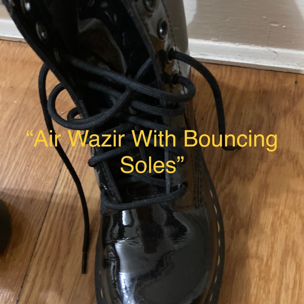 Doc Martens Girls